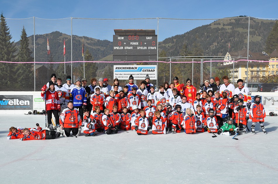 Spass und sommerliche Temperaturen am Swiss Ice Hockey Day